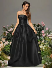 Load image into Gallery viewer, Sloane (ICON COLLECTION)