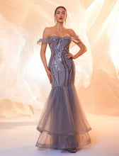 Load image into Gallery viewer, Viviana (ICON COLLECTION)