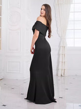 Load image into Gallery viewer, Jolene Jet Black
