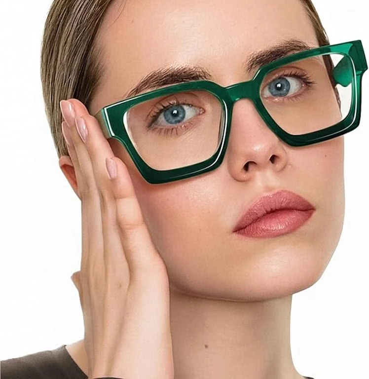 Anteojos de lectura, el nuevo accesorio fashion.