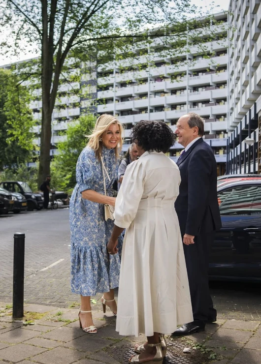 El look de Máxima para andar en bicicleta.