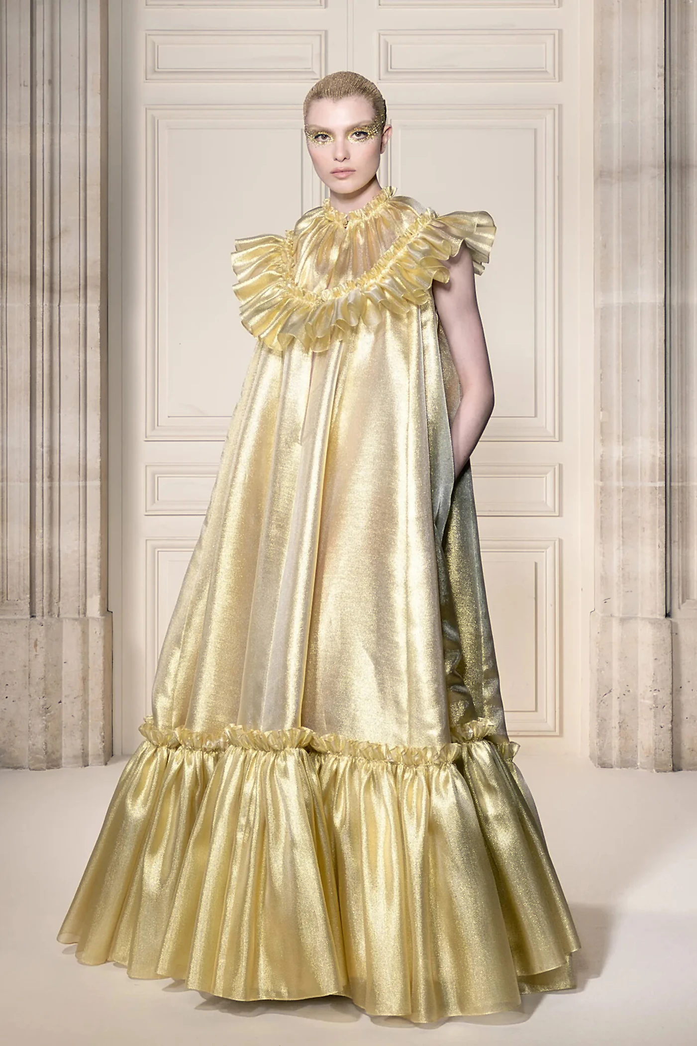 Viktor & Rolf Alta Costura 2026/27.