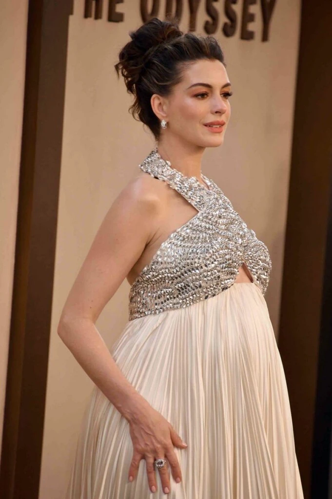 Anne Hathaway en la premiere de La Odisea en NY