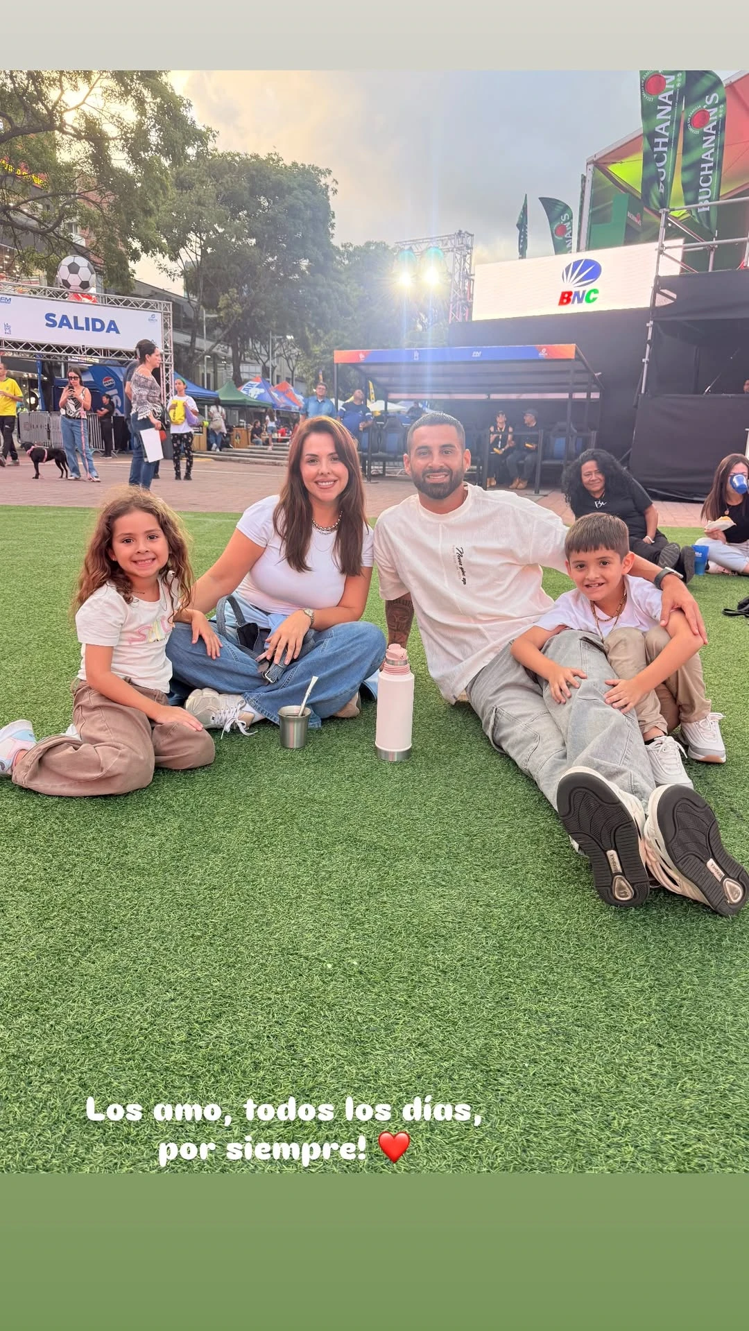 The moving return of Lucas Trejo to social media after losing his wife and children in the earthquake: "I love you, every day, forever"
