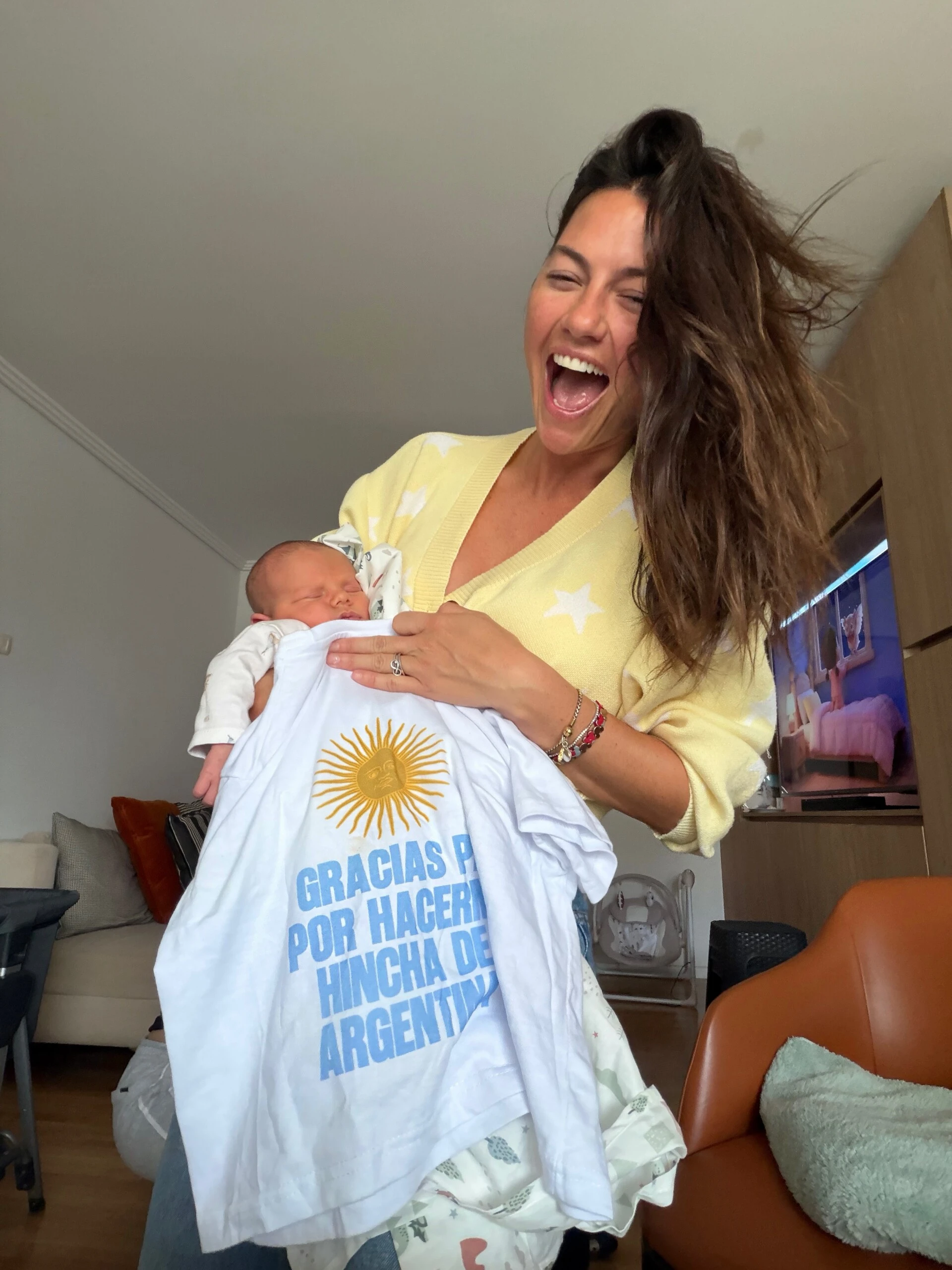 Sofía "Jujuy" Jiménez conoció a su sobrino Beltrán y compartió un conmovedor mensaje como madrina