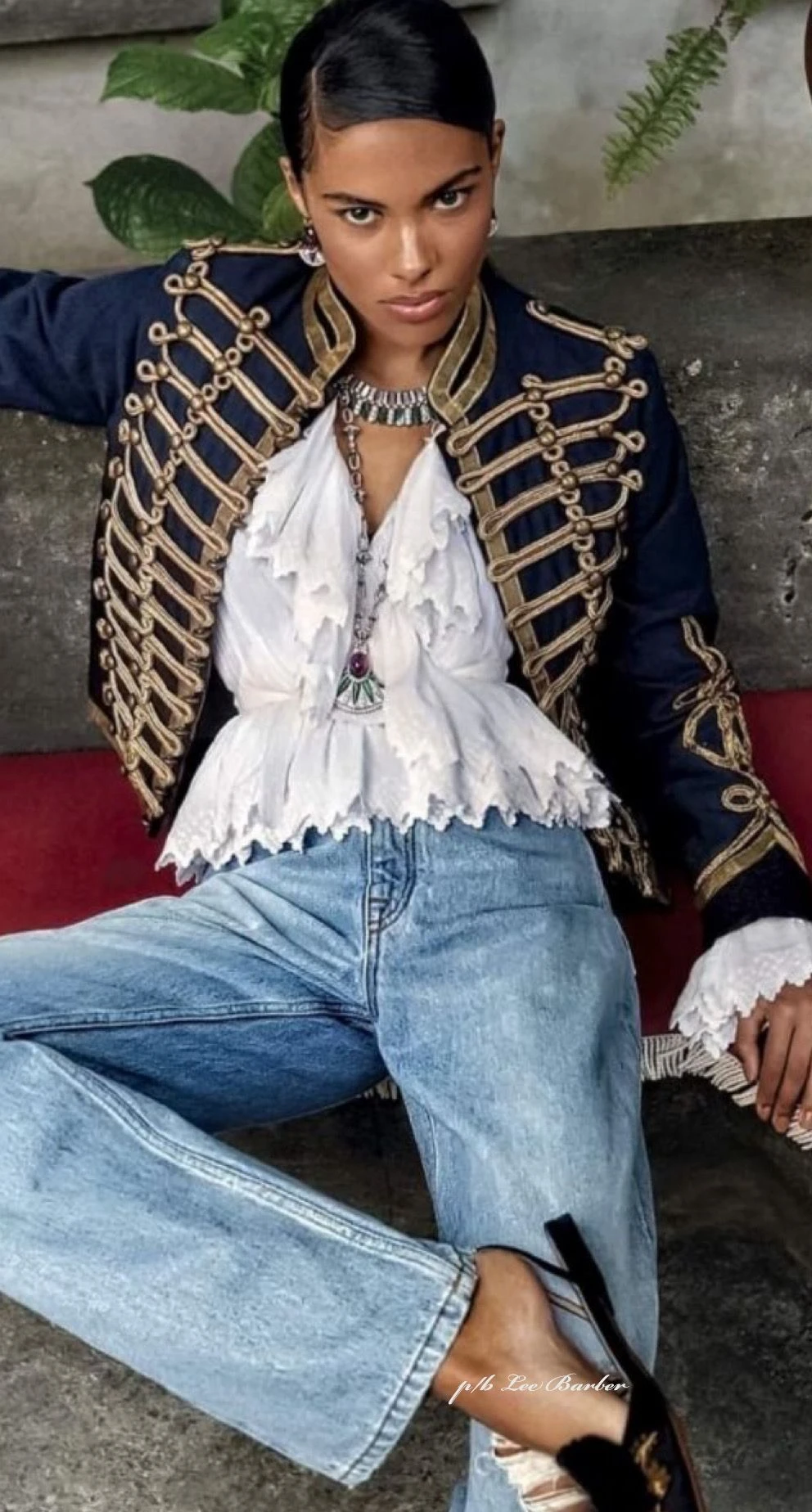 Chaqueta Napoleónica, el nuevo ítem de moda.