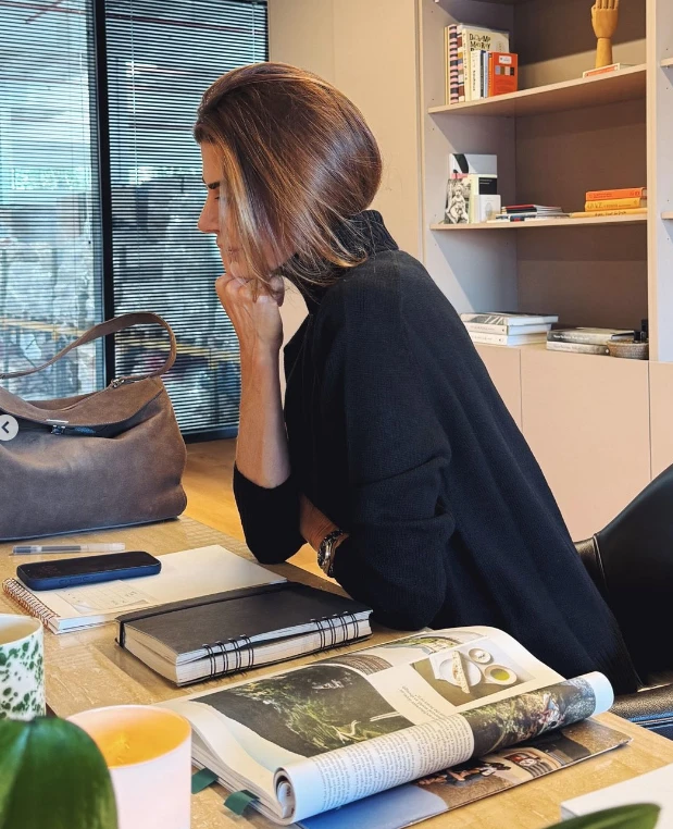 Juliana Awada y su truco de estilismo "hair tuck".