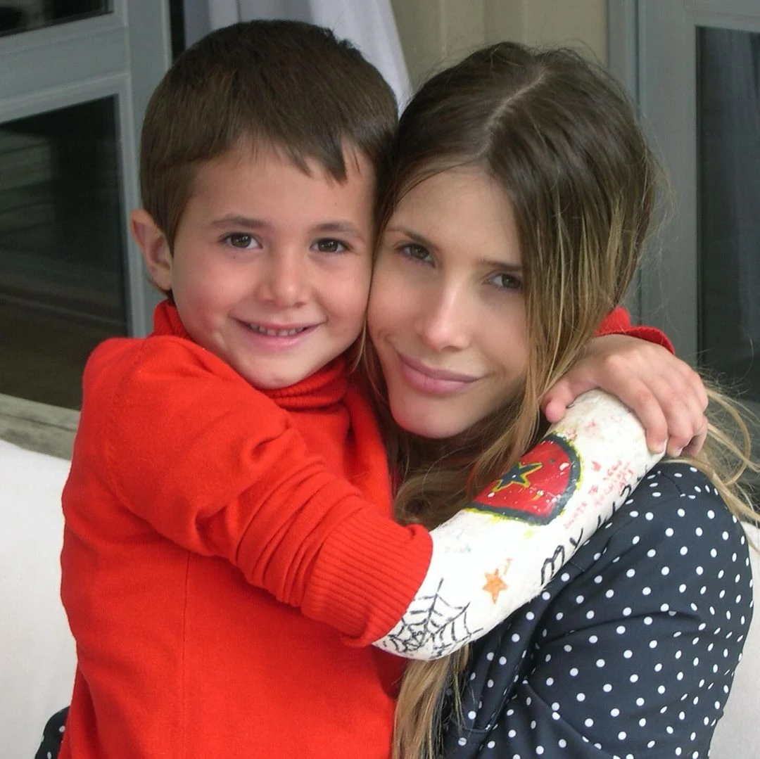 Guillermina Valdés mostró fotos viejas de sus hijos