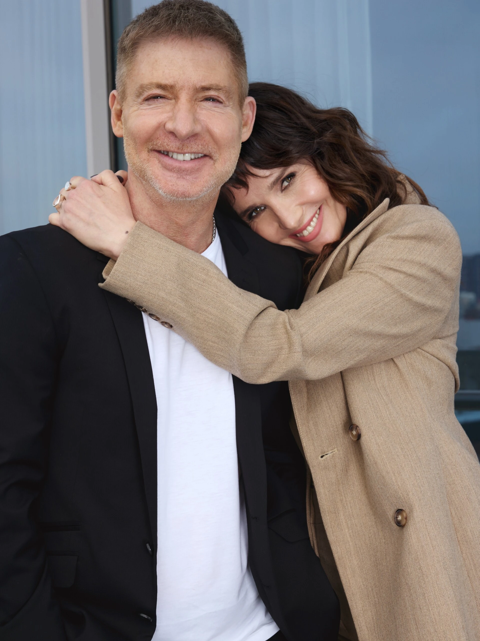 Natalia Oreiro sorprendió con nuevo look en la presentación de Yo, narciso, la nueva película que protagonizó con Adrián Suar