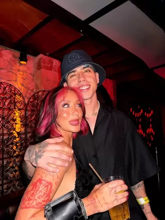 Tuli Acosta y Luck Ra.