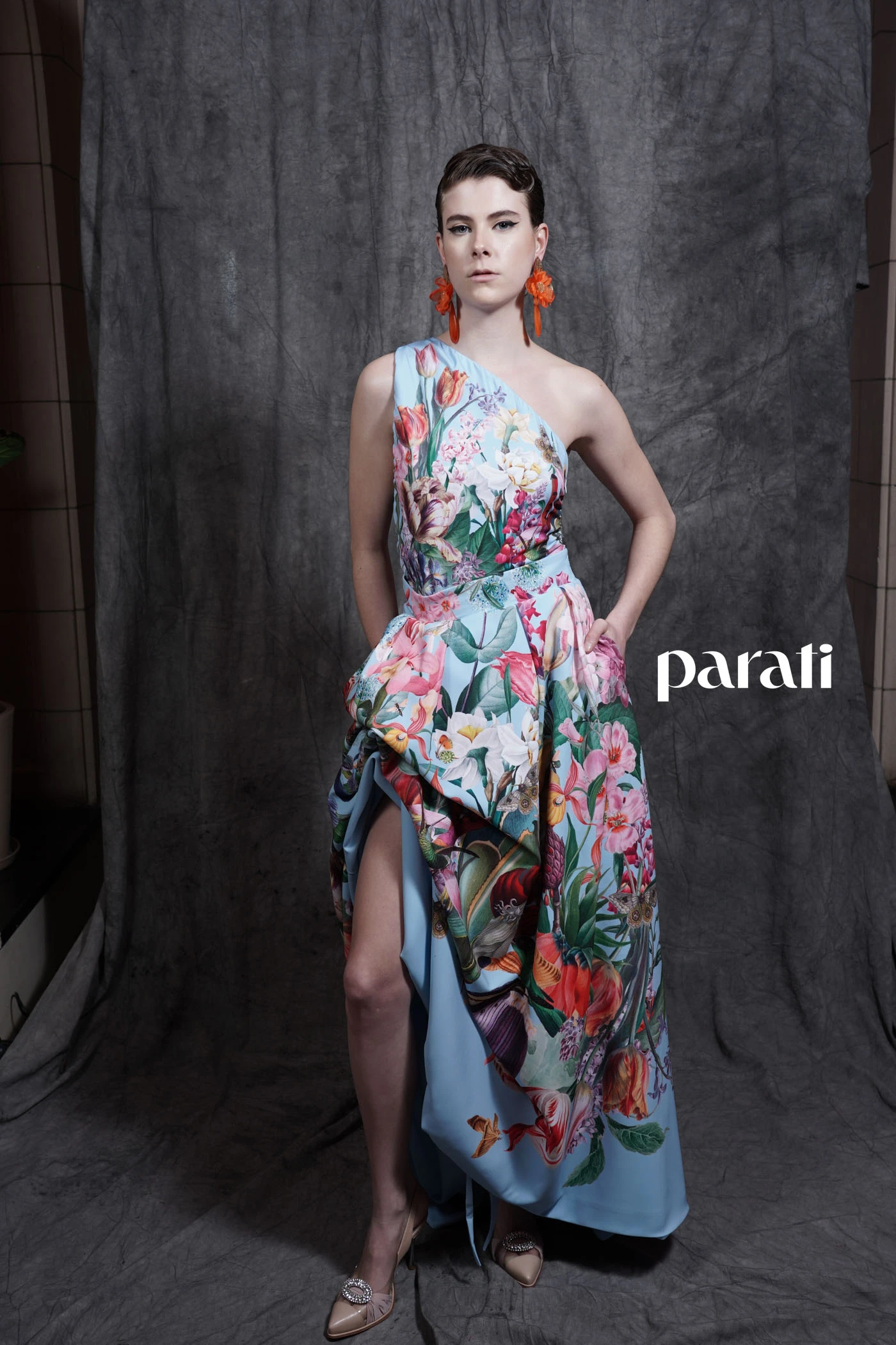 Body y falda estampados @nantolin y stilettos transparentes @sylviegeronimizapatos