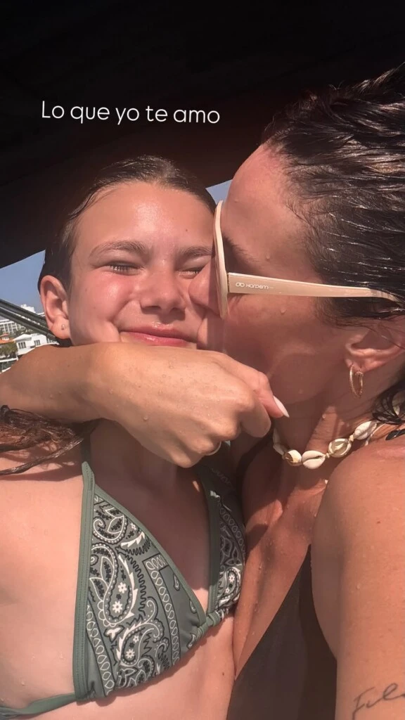 Uno de los momentos que Paula decidió compartir fue un paseo en barco por Miami.