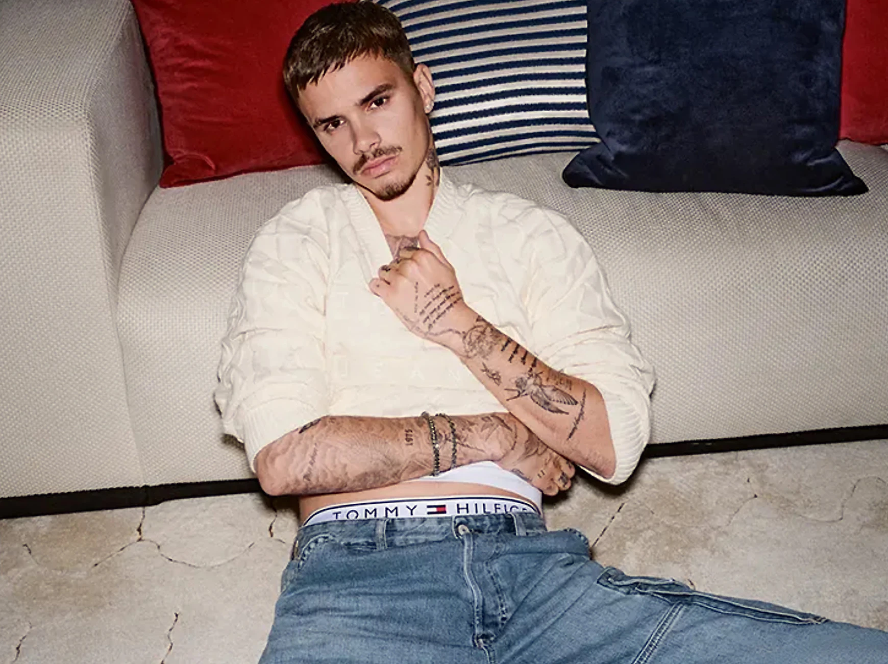 Romeo Beckham en la campaña de Tommy Hilfiger.