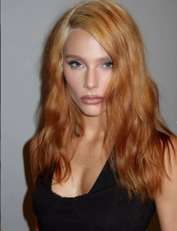 Valentina Zenere con su nuevo look de pelo. Foto: @bettinafrumboli.