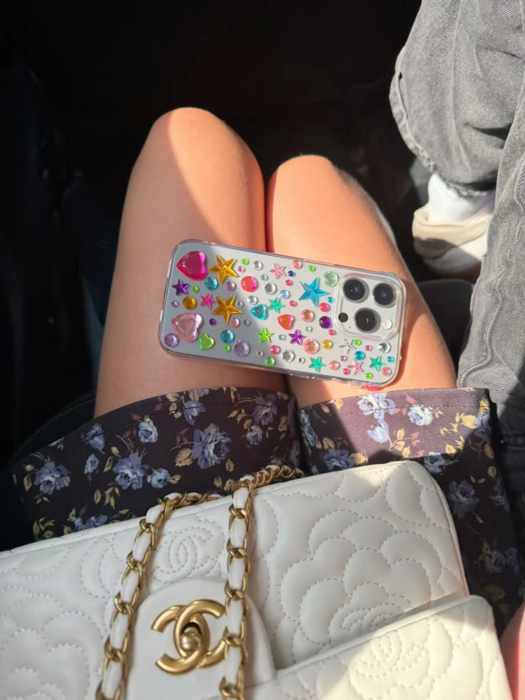El bedazzling volvió para quedarse.