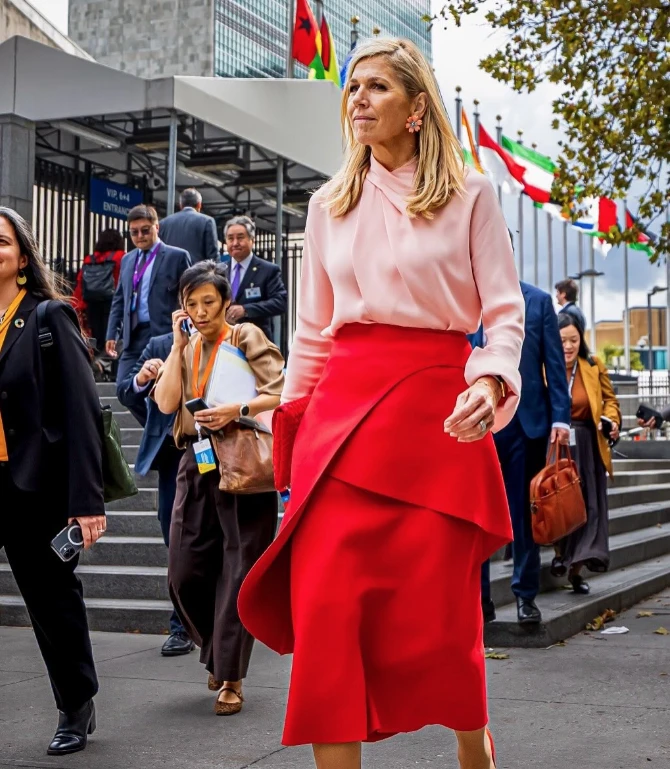 EL sofisticado look de Máxima. 