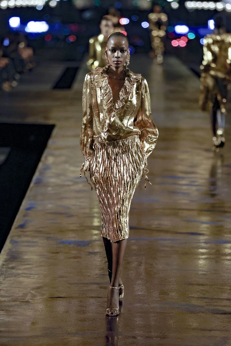  Saint Laurent primavera verano 2027.
