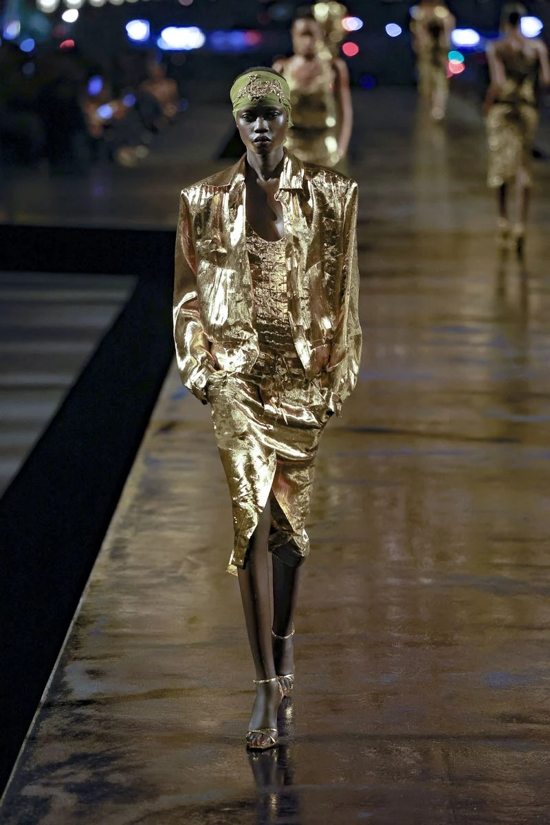  Saint Laurent primavera verano 2027.
